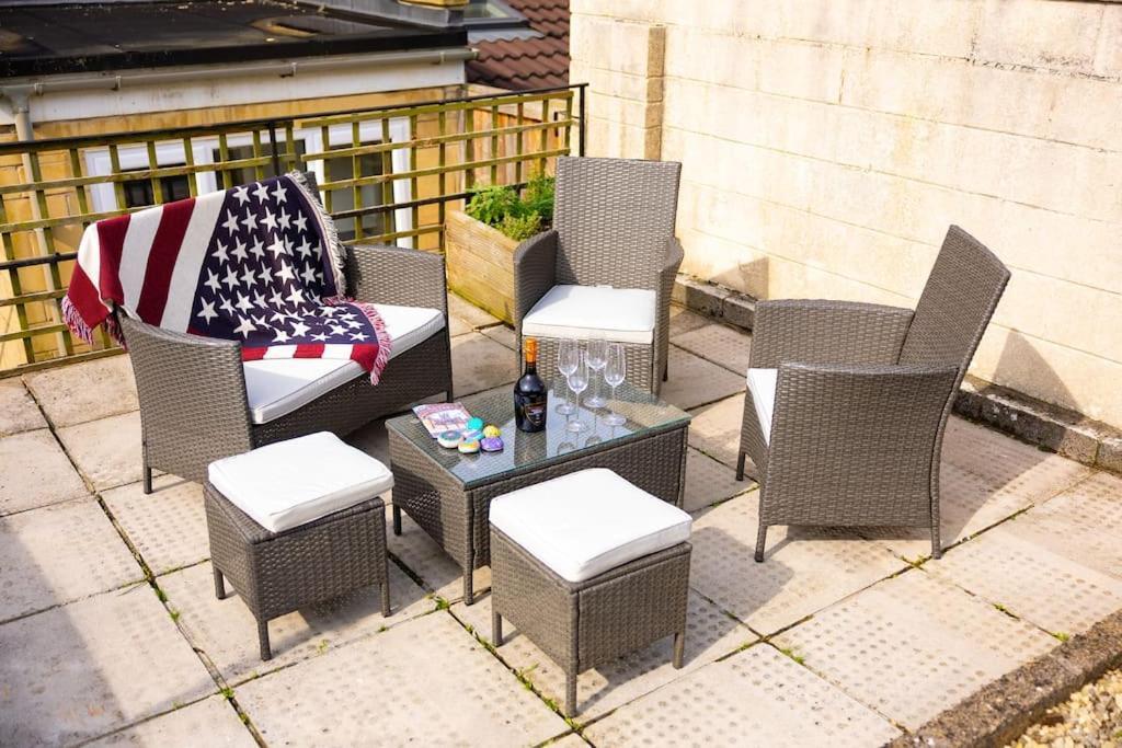 Pure B - Welcoming Bath City 3 Bed House Free Parking & Wifi מראה חיצוני תמונה