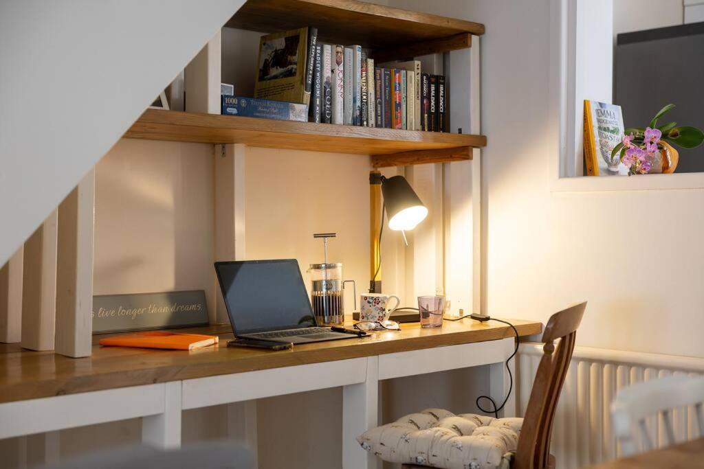 Pure B - Welcoming Bath City 3 Bed House Free Parking & Wifi מראה חיצוני תמונה